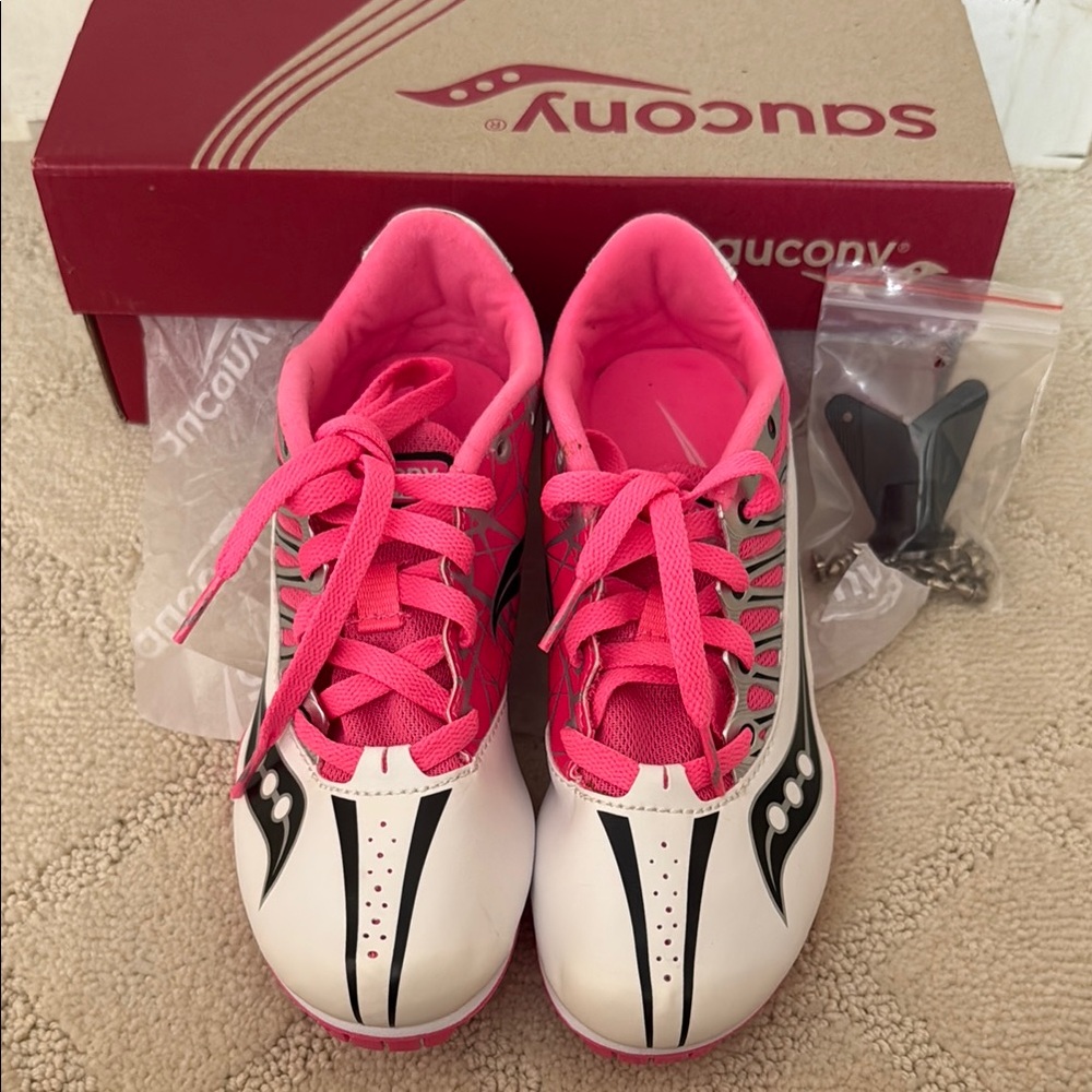Saucony Women's Spitfire Spikes